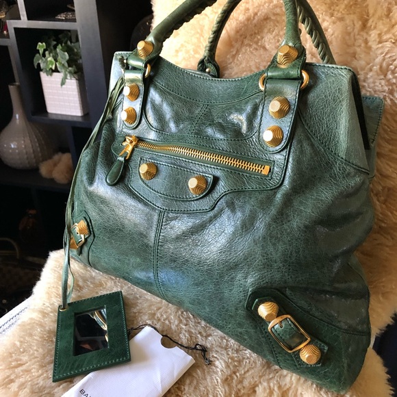 Auth Balenceaga Bag!💗 - Picture 2 of 14